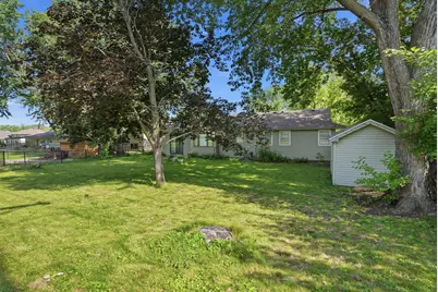 916 Whitney Drive, Apple Valley, MN 55124 - Photo 29