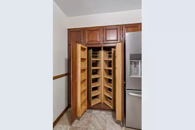 707 Hamline Avenue S, Saint Paul, MN 55116 - Photo 17