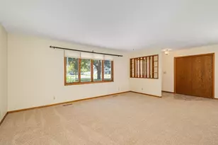 5890 Henry St, Maple Plain, MN 55359 - Photo 9