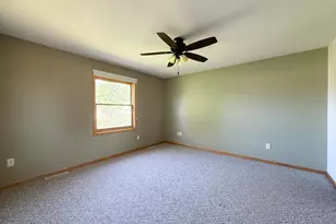 411 Waterview Ln NW, Rochester, MN 55901 - Photo 17