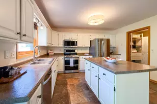 411 Waterview Ln NW, Rochester, MN 55901 - Photo 3