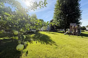 411 Waterview Ln NW, Rochester, MN 55901 - Photo 31