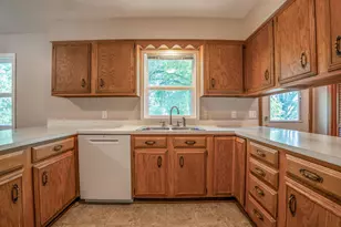 708 Olena Ave SE, Willmar, MN 56201 - Photo 9