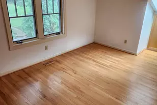 1434 Hythe St, Saint Paul, MN 55108 - Photo 29