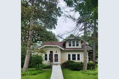 1434 Hythe Street, Saint Paul, MN 55108 - Photo 1
