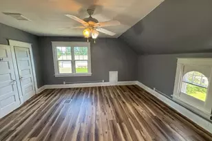 1208 12th Ave E, Hibbing, MN 55746 - Photo 11