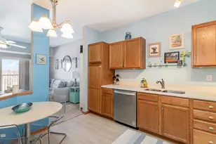 601 Levander Way, South Saint Paul, MN 55075 - Photo 3