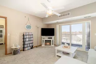 601 Levander Way, South Saint Paul, MN 55075 - Photo 9