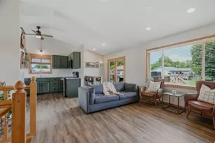 9355 Jarrod Ave S, Cottage Grove, MN 55016 - Photo 7