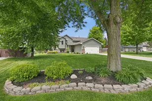 9355 Jarrod Ave S, Cottage Grove, MN 55016 - Photo 1