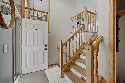 9355 Jarrod Avenue S, Cottage Grove, MN 55016 - Photo 5