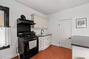 689 Oakdale Ave, Saint Paul, MN 55107 - Photo 13