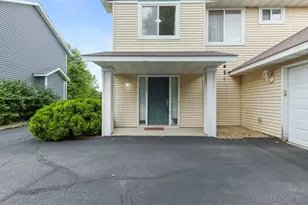 1685 Philipp Way, Shakopee, MN 55379 - Photo 3