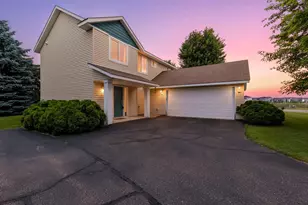 1685 Philipp Way, Shakopee, MN 55379 - Photo 1