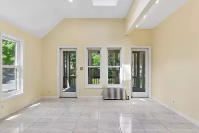 422 Laurel Avenue, Saint Paul, MN 55102 - Photo 37