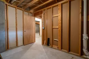 512 19th St N, Menomonie, WI 54751 - Photo 31