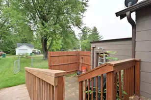502 NE 4th Ave, Grand Rapids, MN 55744 - Photo 17