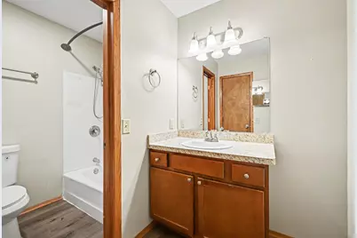 2000 Westview Drive, Hastings, MN 55033 - Photo 17