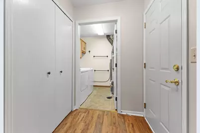 661 Belland Avenue, Vadnais Heights, MN 55127 - Photo 21