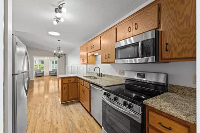 661 Belland Avenue, Vadnais Heights, MN 55127 - Photo 15