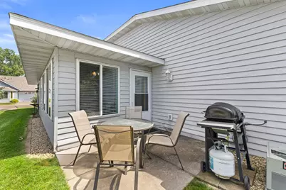 661 Belland Avenue, Vadnais Heights, MN 55127 - Photo 23