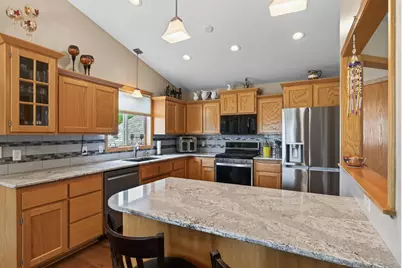 878 Kelly Street, Lino Lakes, MN 55014 - Photo 11