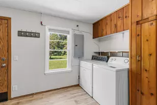 8706 Lincoln Street NE, Blaine, MN 55434 - Photo 19