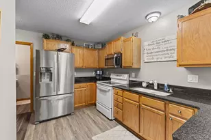 1755 Donegal Dr, Woodbury, MN 55125 - Photo 13