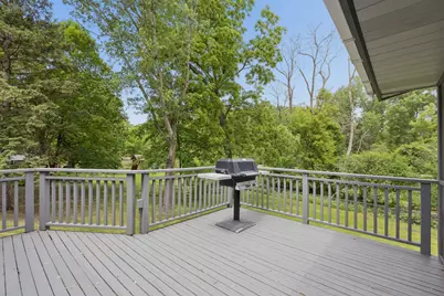 24850 Amlee Road, Shorewood, MN 55331 - Photo 19
