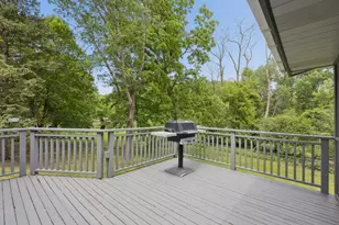 24850 Amlee Rd, Shorewood, MN 55331 - Photo 19
