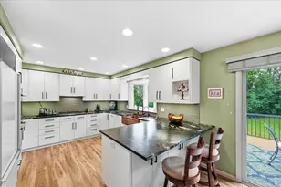 8913 S Minnehaha Cir, Saint Louis Park, MN 55426 - Photo 23