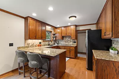 8030 Somerset Road, Woodbury, MN 55125 - Photo 21