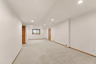 8030 Somerset Rd, Woodbury, MN 55125 - Photo 41