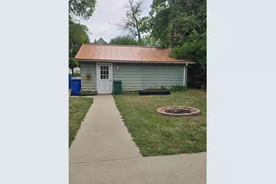 103 4th Street SE, Pipestone, MN 56164 - Photo 5