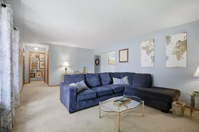 1034 Cardinal Drive, Owatonna, MN 55060 - Photo 5