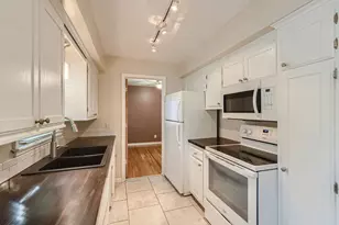 3845 Vera Cruz Ave N, Robbinsdale, MN 55422 - Photo 3
