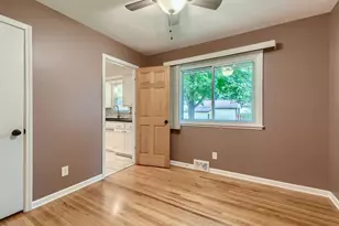 3845 Vera Cruz Ave N, Robbinsdale, MN 55422 - Photo 7