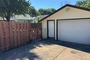3845 Vera Cruz Ave N, Robbinsdale, MN 55422 - Photo 13