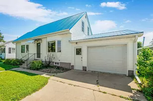 422 S Ellsworth St, Houston, MN 55943 - Photo 23