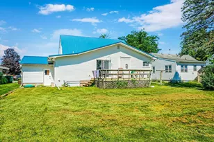 422 S Ellsworth St, Houston, MN 55943 - Photo 21