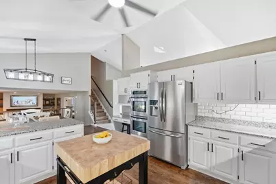 5790 Newgate Avenue N, Stillwater, MN 55082 - Photo 7