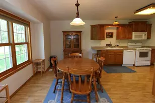 621 6th St NE, Perham, MN 56573 - Photo 7