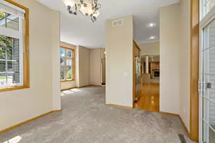 701 Heron Cir N, Oakdale, MN 55128 - Photo 17