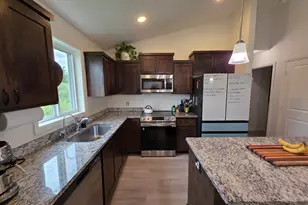947 Breckenridge Ln, Montrose, MN 55363 - Photo 7