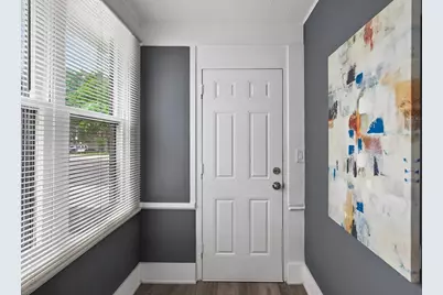 1058 Arcade Street, Saint Paul, MN 55106 - Photo 5