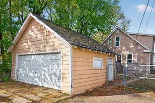 864 Case Ave, Saint Paul, MN 55106 - Photo 27