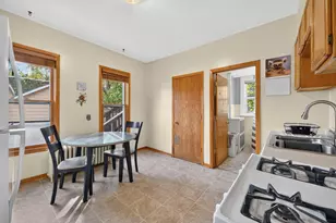 864 Case Ave, Saint Paul, MN 55106 - Photo 9