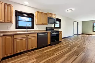 405 Merle Ct NE, Bemidji, MN 56601 - Photo 9