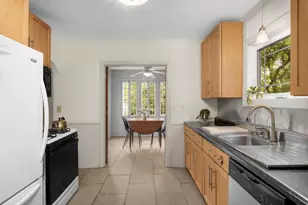 3039 Cleveland St NE, Minneapolis, MN 55418 - Photo 9