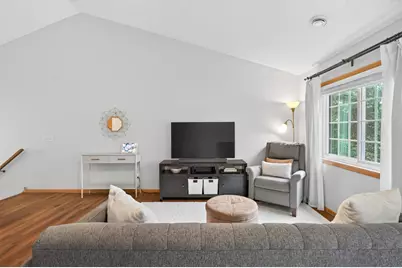 8002 Stratford Circle S, Shakopee, MN 55379 - Photo 13